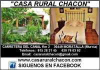Habitación y Exterior de Casa Rural Chacón